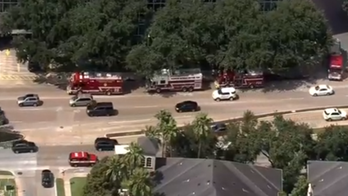 Packages sent to Pentagon suspected to contain ricin, 'suspicious envelope' sent to Trump amid scare at Cruz office in Texas