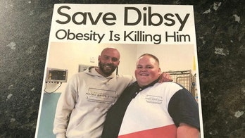 Personal trainer gets overweight client banned from fast-food restaurants: 'Obesity is killing him'