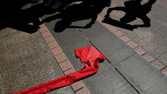 China backs Financial Times Hong Kong editor's visa denial