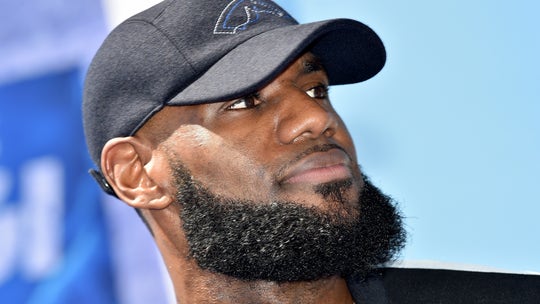 LeBron James forms group aimed at getting African-Americans to vote, tackling voter suppression