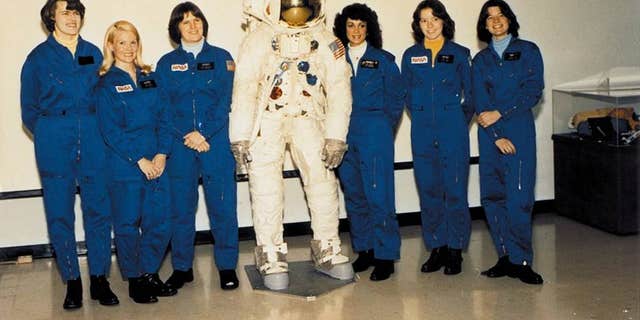 Shannon W. Lucid, Margaret Rhea Seddon, Kathryn D. Sullivan, Judith A. Resnik, Anna L. Fisher, and Sally K. Ride.
