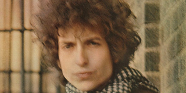 bob dylan blonde on blonde album cover