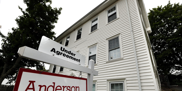 FILE- This Aug. 21, 2018, file photo shows a home is under agreement in Stoneham, Mass. On Thursday, Oct. 25, the National Association of Realtors releases its August report on pending home sales, which are seen as a barometer of future purchases. (AP Photo/Elise Amendola, File)
