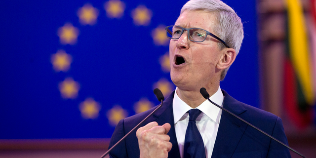 Apple CEO Tim Cook (AP Photo/Virginia Mayo)