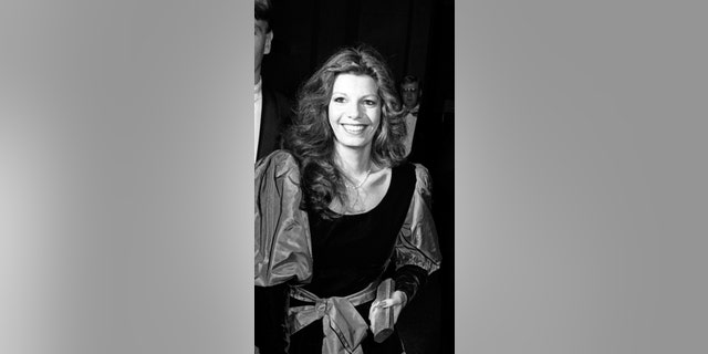 Rita Hayworth S Daughter Describes Late Movie Star S Very Painful Battle With Alzheimer S Fox News