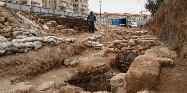 The archaeological excavations at Binyanei Ha'Uma. (Photo: Yoli Shwartz, IAA)