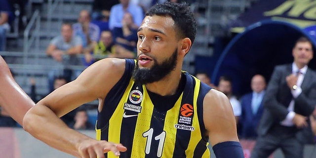 Tyler Ennis, #11 of Fenerbahce Istanbul in action with Alexey Shved, #1 of Khimki Moscow during the 2018/2019 Turkish Airlines EuroLeague.
