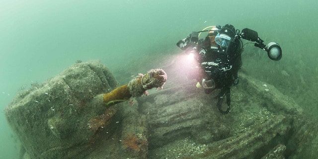 POOLE BAY, DORSET Doomed tanks which “altered the course of history” by preventing a disastrous blunder on D-Day have been revealed in stunning new images (Credit: Pen News/Paul Pettitt)