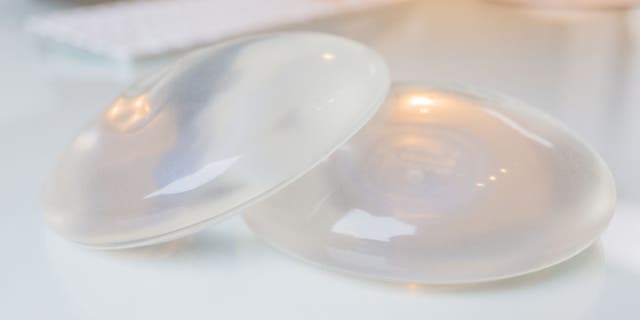 Us Woman Develops Salmonella In Breast Implant After Trip To Cancun