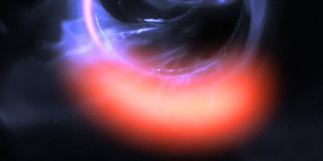 falling into a black hole simulation