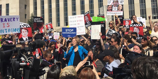 Elizabeth Warren speaks Thursday at an anti-Brett Kavanaugh rally outside the Barrett Prettyman Courthouse in Washington, where Kavanaugh currently works as a United States Circuit Judge. (Alex Pappas/Fox News)