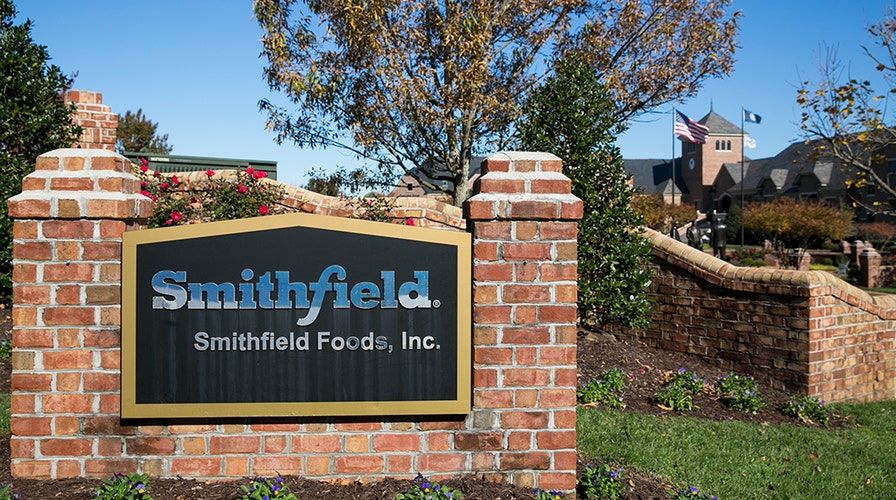Smithfield Foods employee allegedly urinates on production line