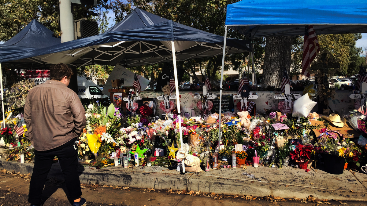 Memorial to the shooting victims of the Borderline Bar in Thousand Oaks, Calif.