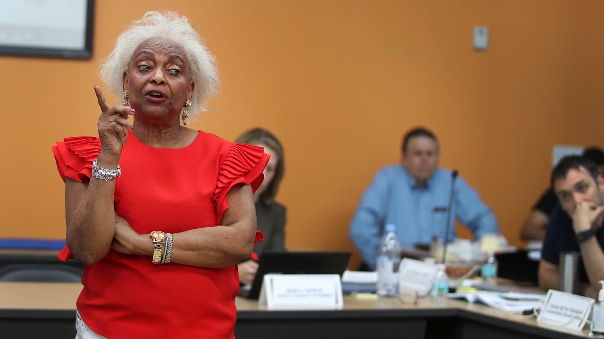 Broward County Supervisor of Elections Dr. Brenda Snipes, gives an update on the progress of ballots that are being counted from the midterm election Thursday, Nov. 8, 2018. (Carline Jean/South Florida Sun-Sentinel via AP)