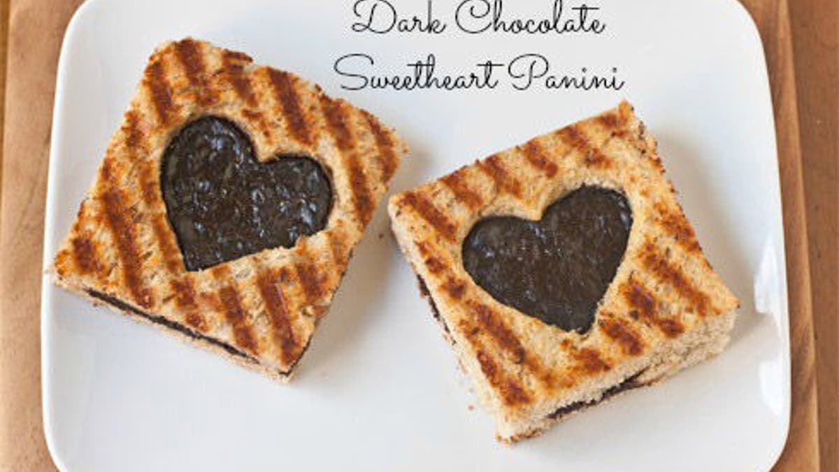 dark-chocolate-sweetheart-panini-horiz-490.jpg