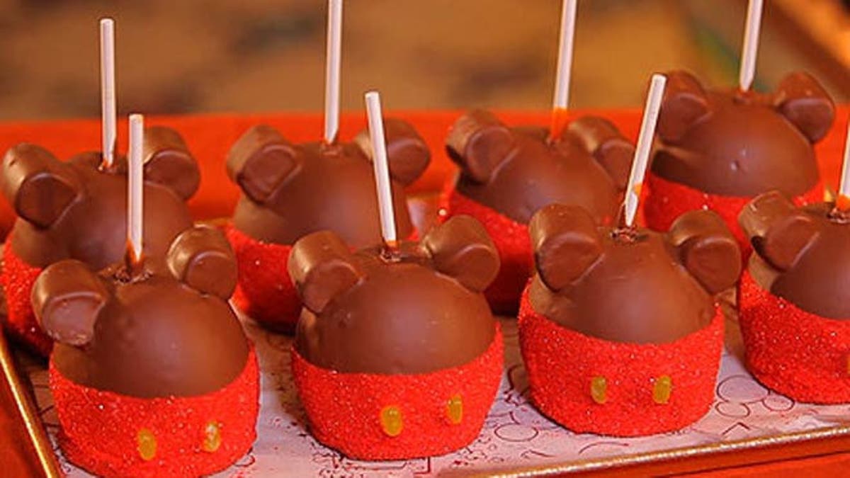 disneyfood_mickeyapples.jpg