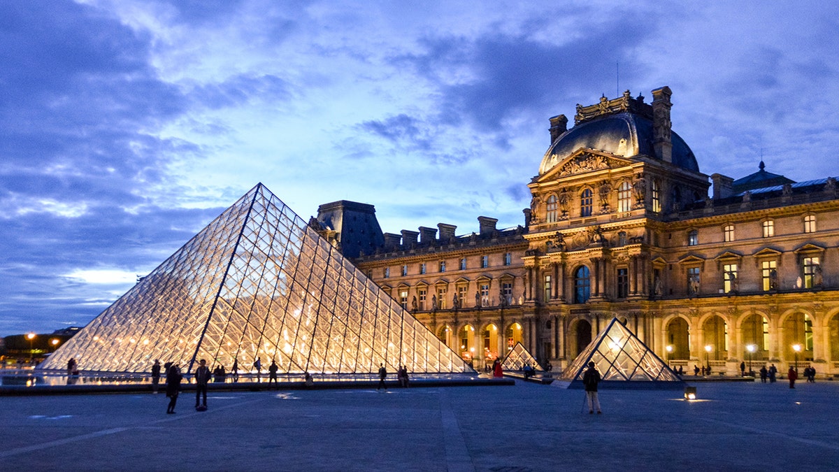 Winners of a new Airbnb contest will be able to spend the night in the Louvre Museum in Paris, France. (iStock)