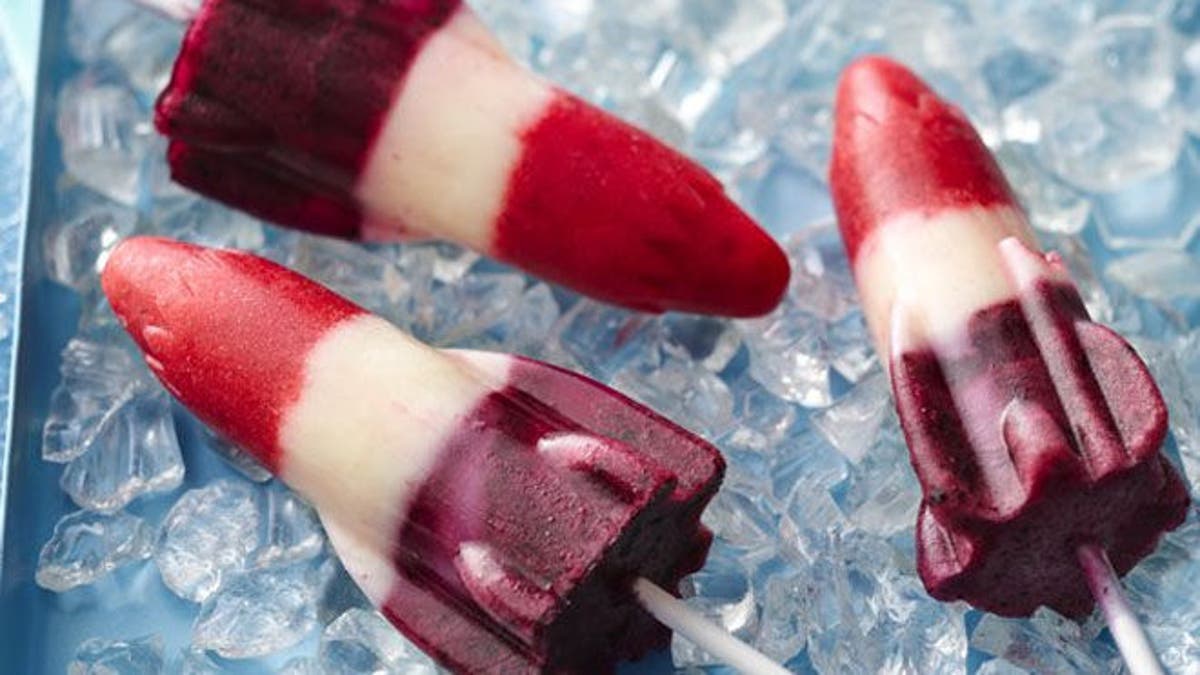 patriotic_icepops.jpg