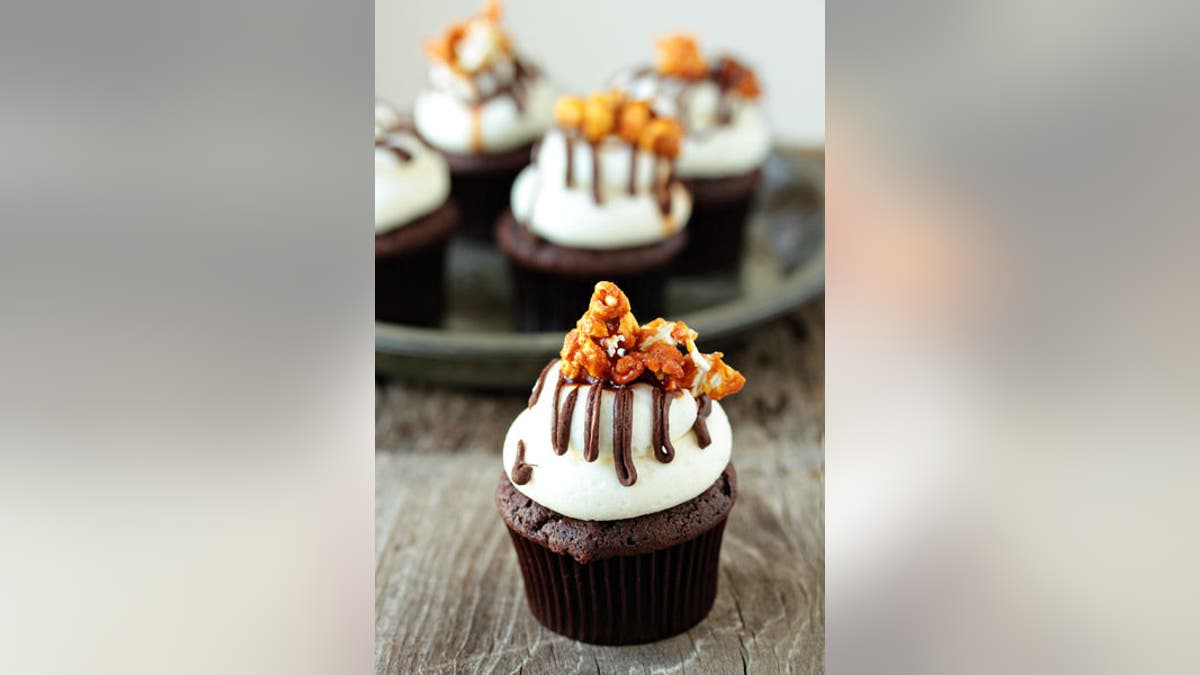 Southern-Cupcakes4-1-of-1 (1).jpg