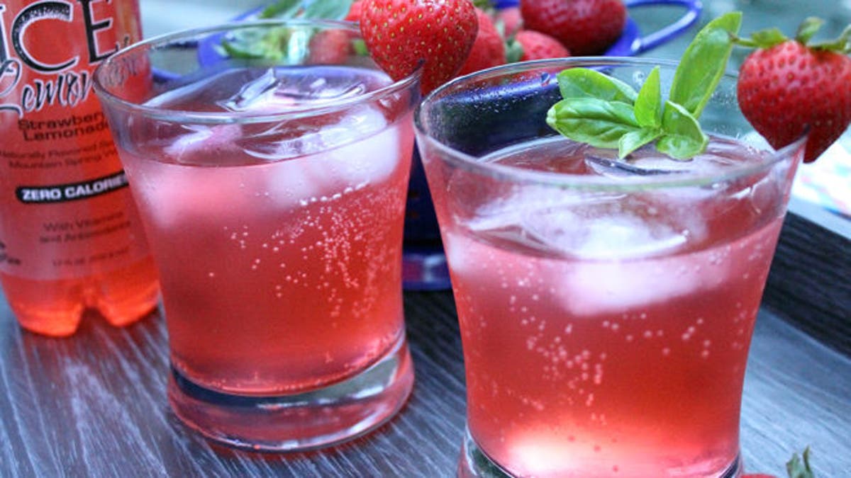 Strawberry Lemonade 2.jpg