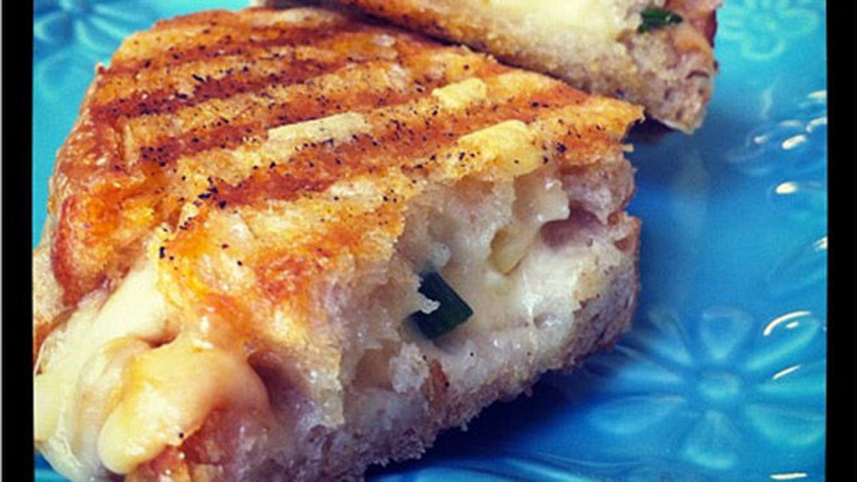 sweet-corn-grilled-cheese-insta.jpg