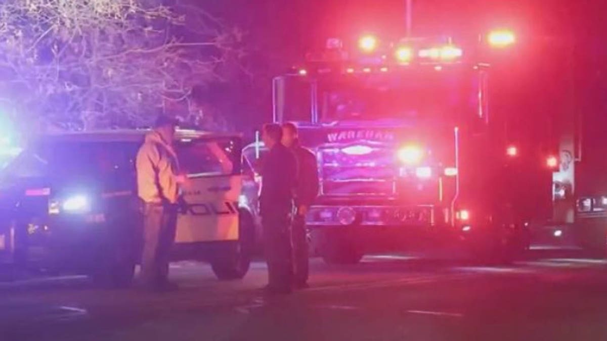 There were 355 passengers on the Christmas-themed train at the time, many of them children. Officials did not tell the children on board about the incident, but said the train had run out of "magic gas" and had to stop.