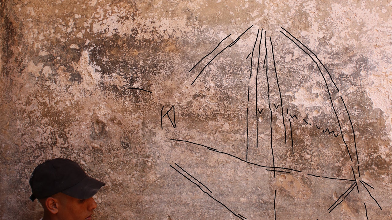 Ships in the desert': Strange 2,000-year-old graffiti discovered