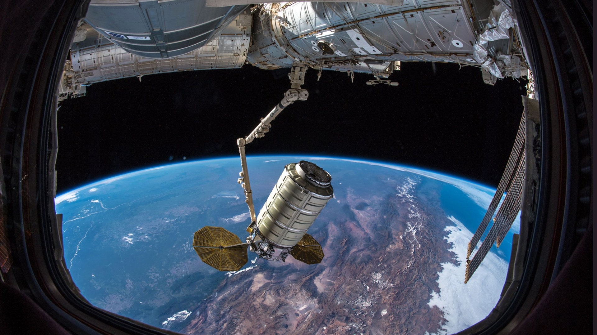 The S.S. John Young Cygnus resupply spacecraft is captured by the International Space Station, Nov. 19, 2018. 