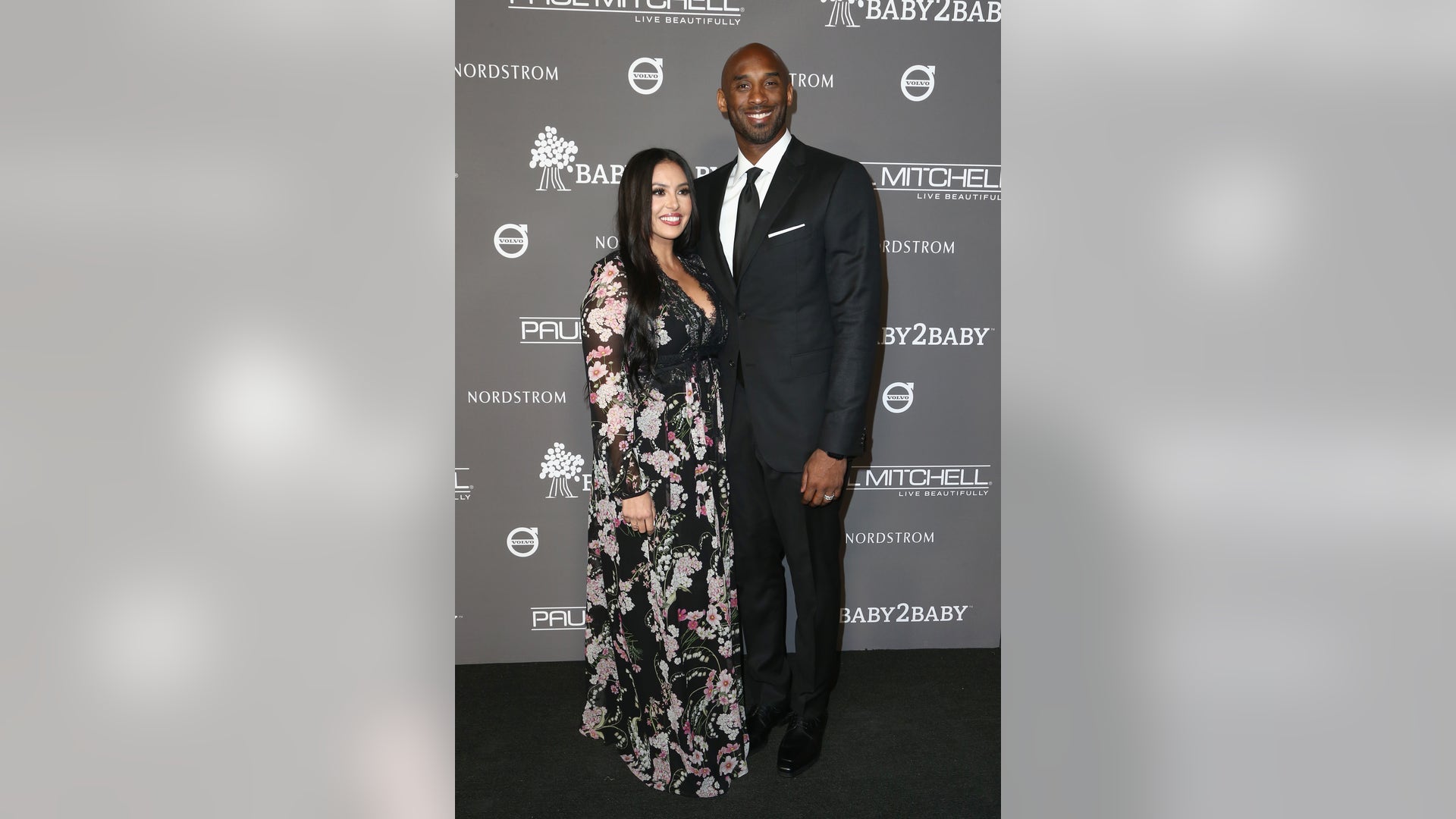 Kobe Bryant and wife, Vanessa, make it a date night at the 2018 Baby2Baby Gala presented by Paul Mitchell at 3LABS on November 10, 2018 in Culver City, Calif.