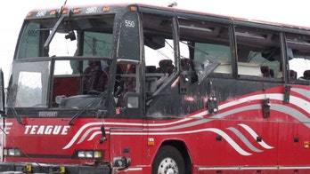 Mississippi bus crash leaves 2 dead, dozens wounded, authorities say