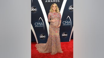 CMA Awards: Carrie Underwood announces she's having a 'Willie'