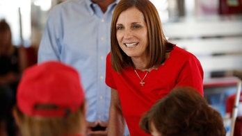 McSally sees chance to boost Senate campaign in Supreme Court hearings