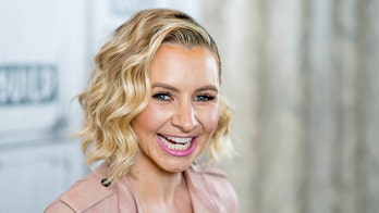 Beverley Mitchell stars as country singer in new Christmas TV movie