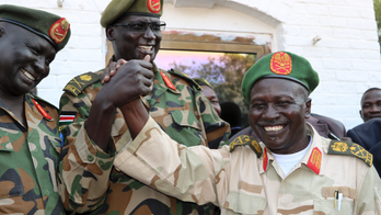 Tense 1st meeting of South Sudan armed leaders since peace
