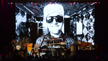 Mac Miller benefit features Chance, SZA, John Mayer