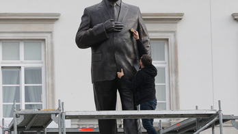 The Latest: Polish leaders to hold Independence Day march