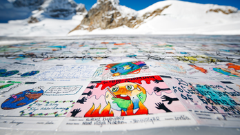 Kids' postcards blanket Alpine glacier in eco-friendly stunt