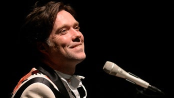 Rufus Wainwright slams Trump in new music video: This ancient story 'reminds me of you'