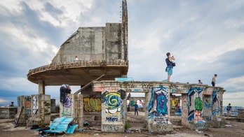 Bangkok's abandoned 'Ghost Tower' is now a spooky tourist attraction for 'urban' explorers