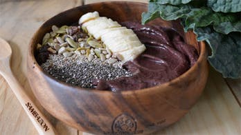 Green Smoothie Açaí Bowl