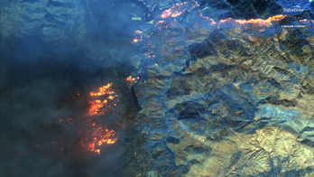 Scale of California's deadly camp fire shown in satellite photos