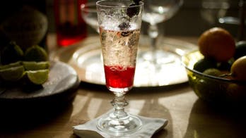 Cranberry Champagne Cocktail