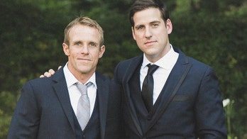 Navy SEAL Eddie Gallagher's family pleads with military after Trump defense: 'Let my brother go!'