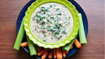 Cheesy Spinach and Bacon Dip