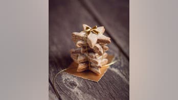 Cinnamon Almond Cookies