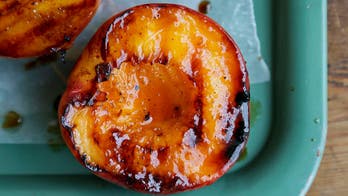 Grilled Cayenne Peaches