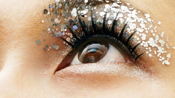 'Christmas Tree Eyebrows' are indeed a thing people are actually doing