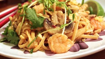 Easy Shrimp Pad Thai