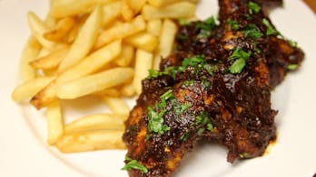 Mole Coloradito Chicken Wings