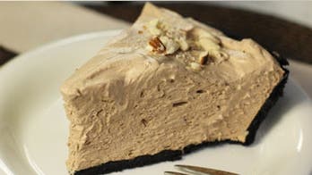 No-bake Hershey's Chocolate Bar Pie